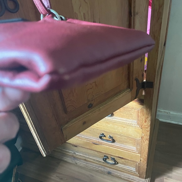 Leather Roots Crossbody Purse - Picture 5 of 5